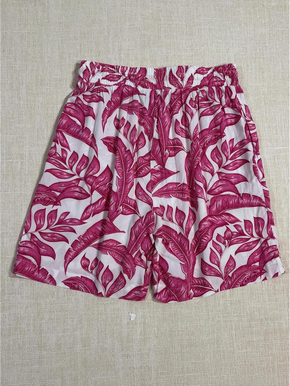 Caribbean Joe Women's Tropical Print Elastic Waist Shorts Size Small